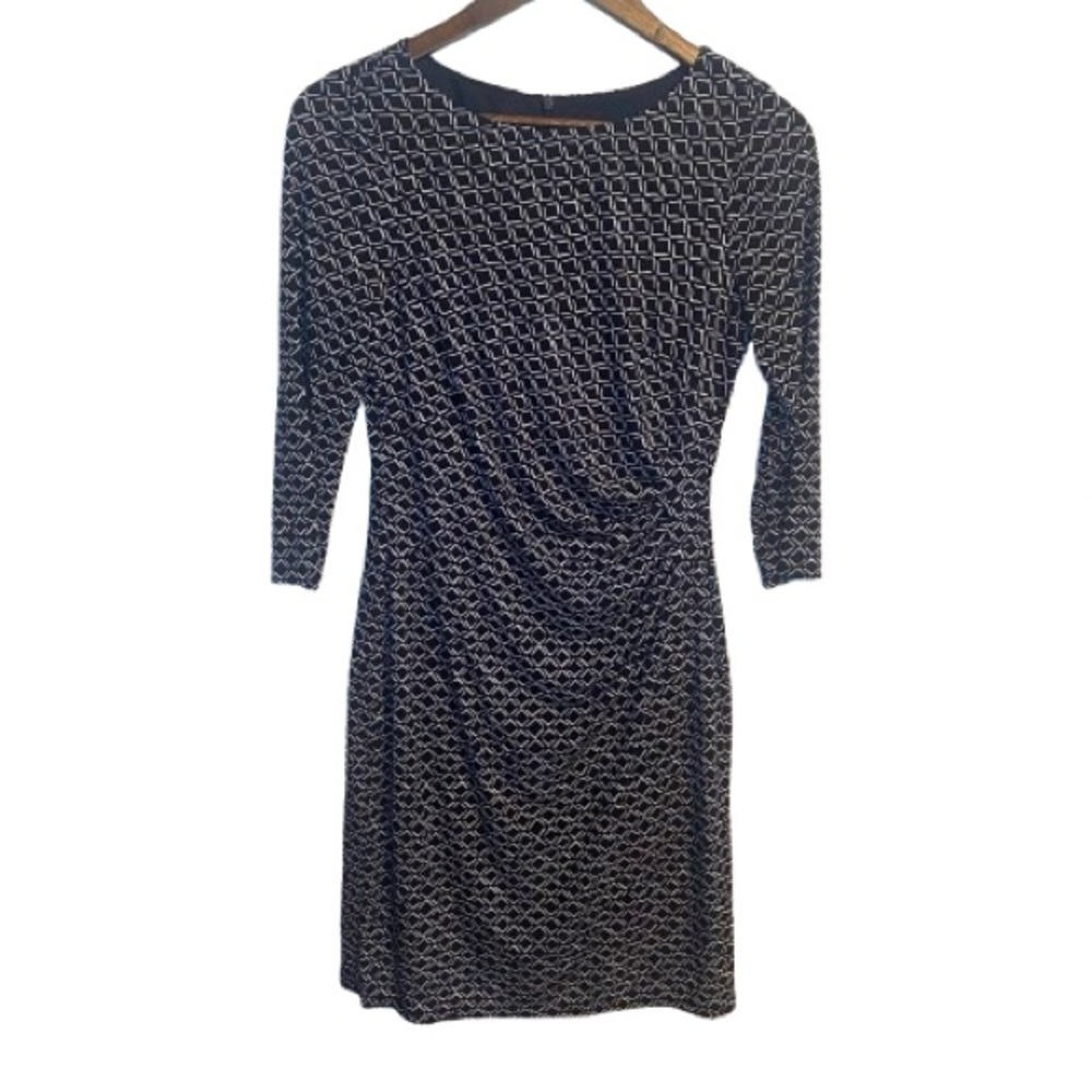 Eliza J Navy and White Geometric Patterned Jersey Stretch Dress 3/4 Sleeves